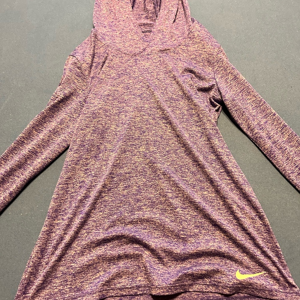 Small Nike pullover - Picture 7 of 16
